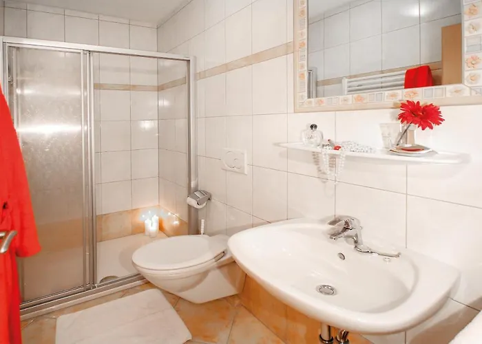 Holzmannhof 3*
